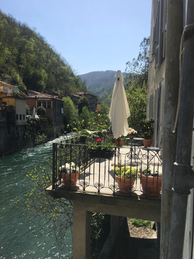 巴尼－迪卢卡Casa Ella住宿加早餐旅馆 外观 照片